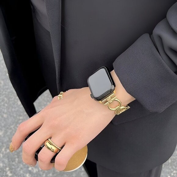 Apple Watch Band Adjustable Stylish Circle Silver Stainless Chain Band - Gold - Picture 2 of 4